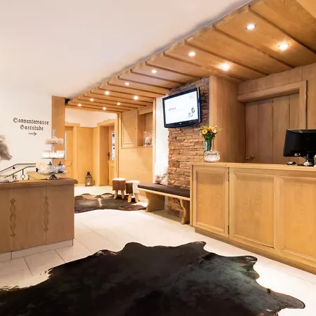 Frieden Alpine Panorama Hotel Hochpillberg