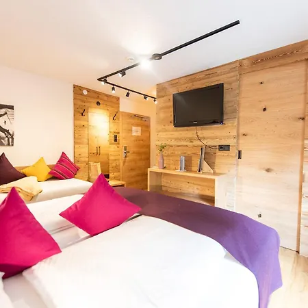 Frieden Alpine Panorama Hotel Hochpillberg