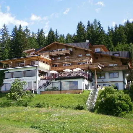 Frieden Alpine Panorama מלון