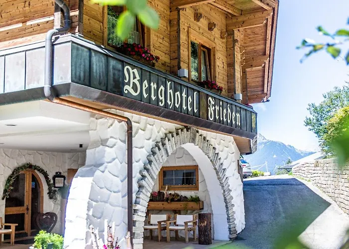 Frieden Alpine Panorama Hotel Hochpillberg