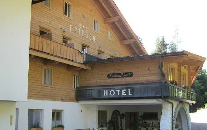 Frieden Alpine Panorama