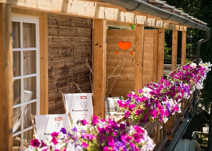 Frieden Alpine Panorama Hochpillberg