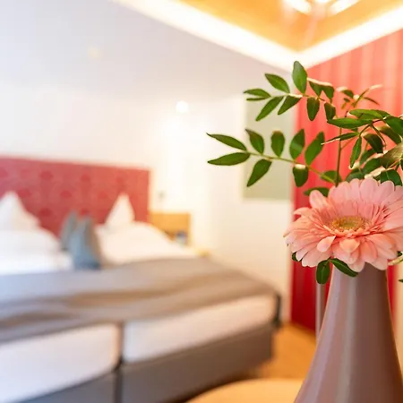 Frieden Alpine Panorama Hochpillberg